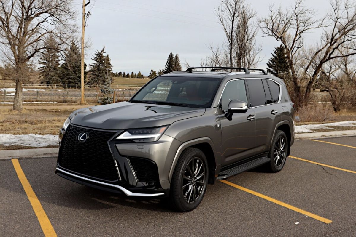Lexus LX 