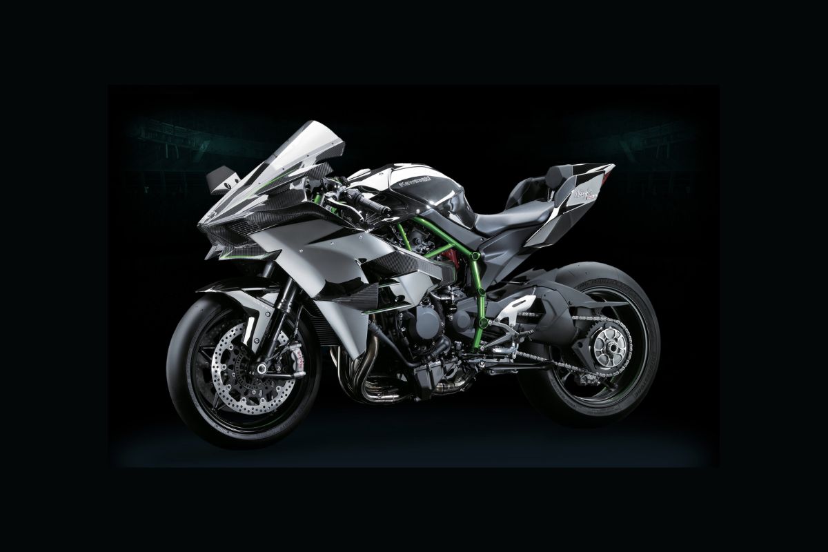 Kawasaki H2R Acceleration