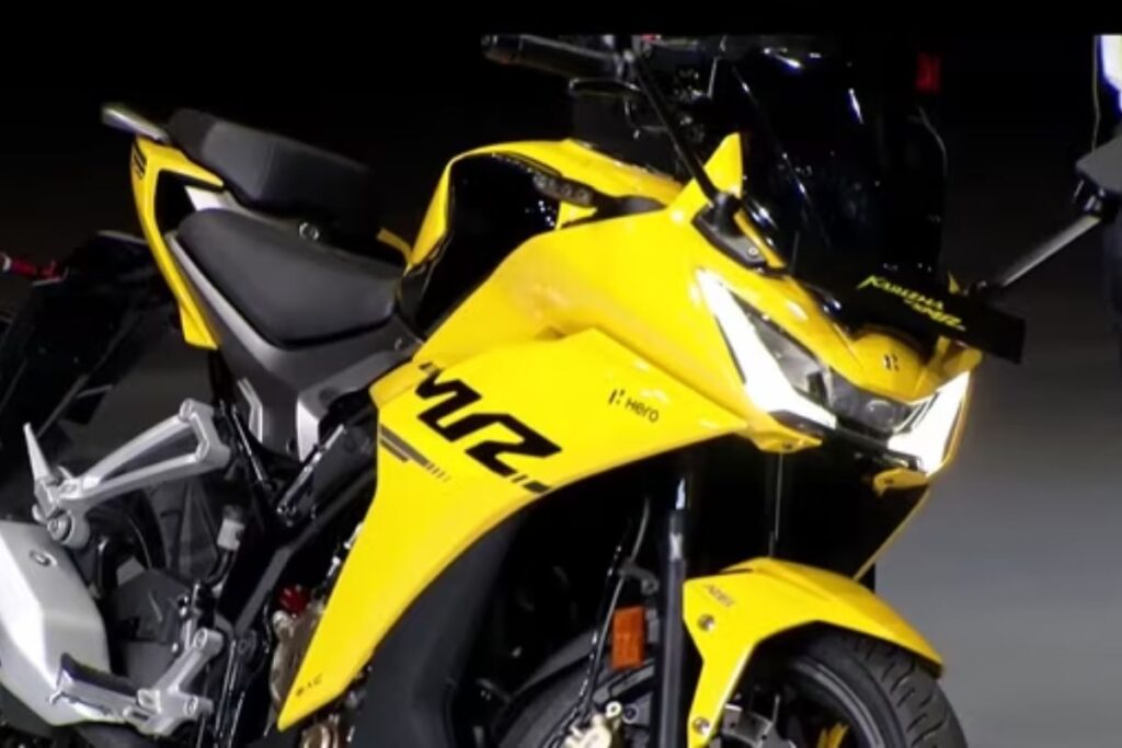 Hero Karizma XMR 210