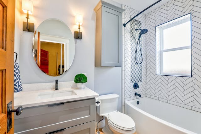 Want to Improve Your Bathroom? Here are 7 Easy Tips